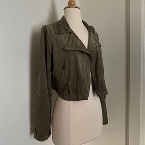 Women’s Size L Olive Cropped Faux Suede Biker 🧥